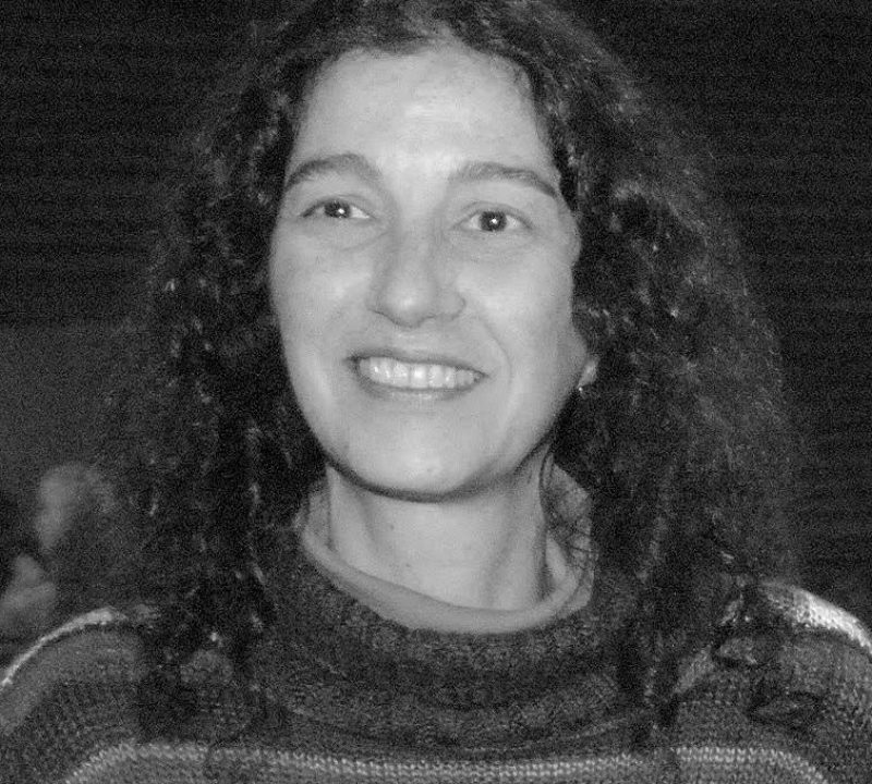 Dra. Adriana Kaulino